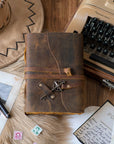 Diario vintage rilegato in pelle con chiave