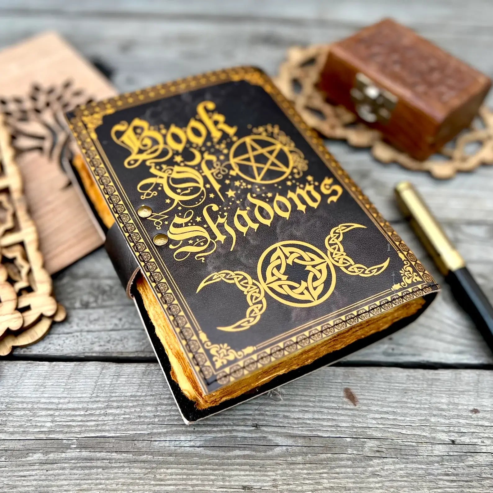 Diario in pelle vintage con stampa Book of Shadow