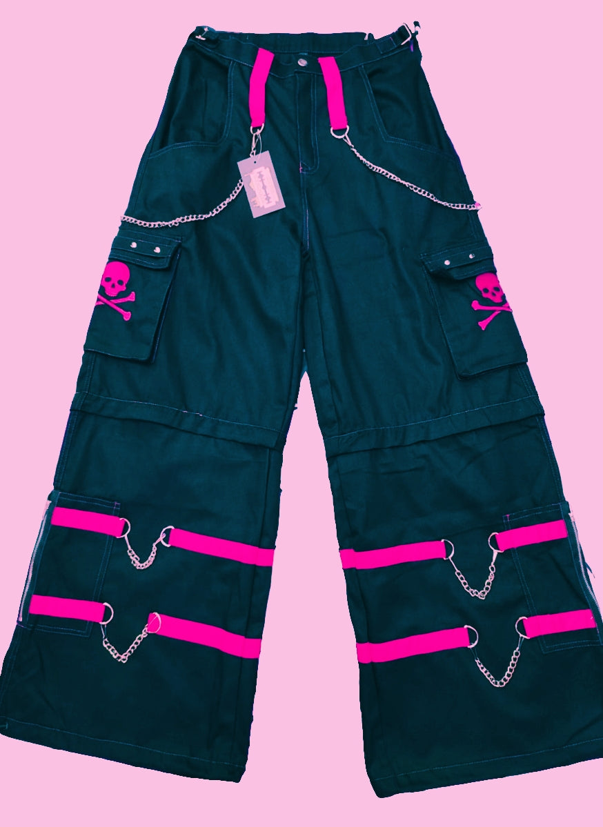 Pantaloni cargo cybergoth nero e rosa con teschio