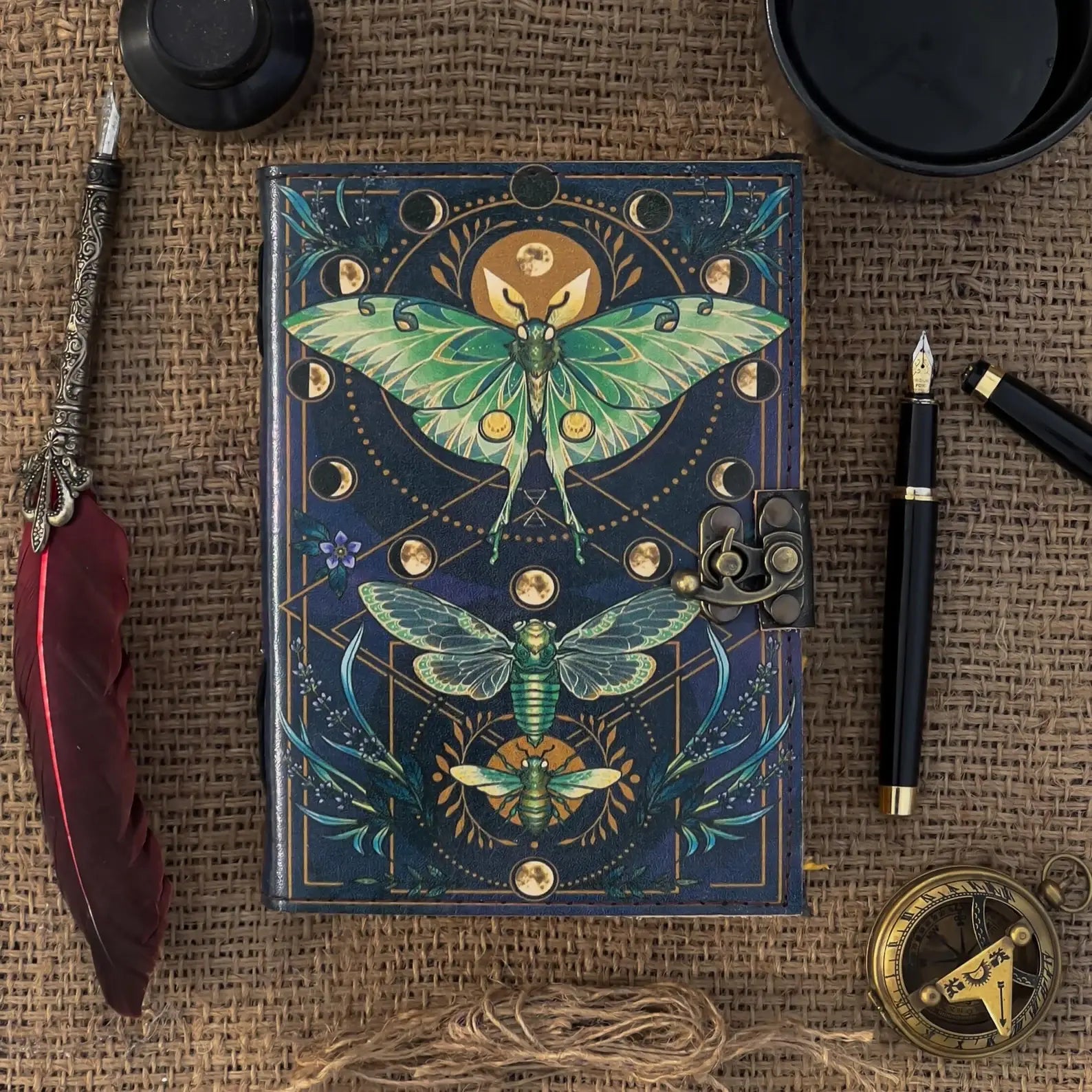 Quaderno in pelle vintage con stampa a farfalla
