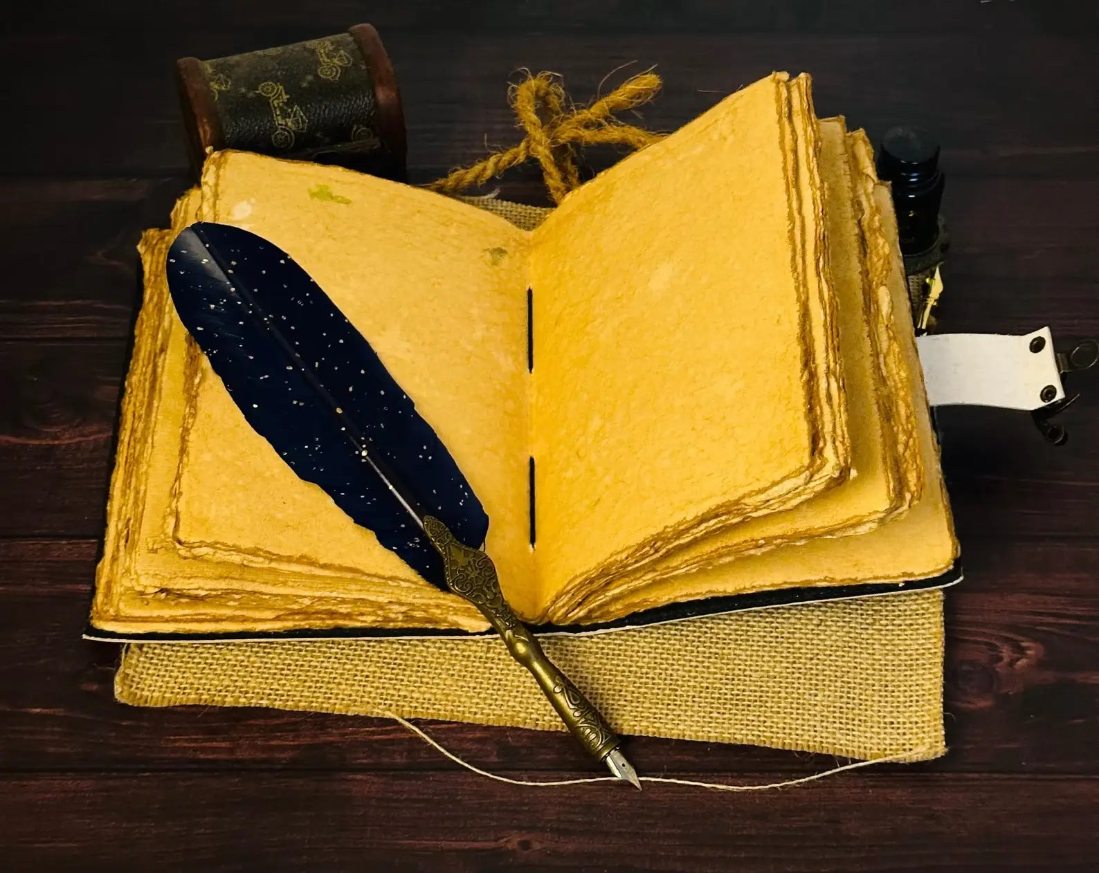 Diario in pelle vintage con stampa a bussola
