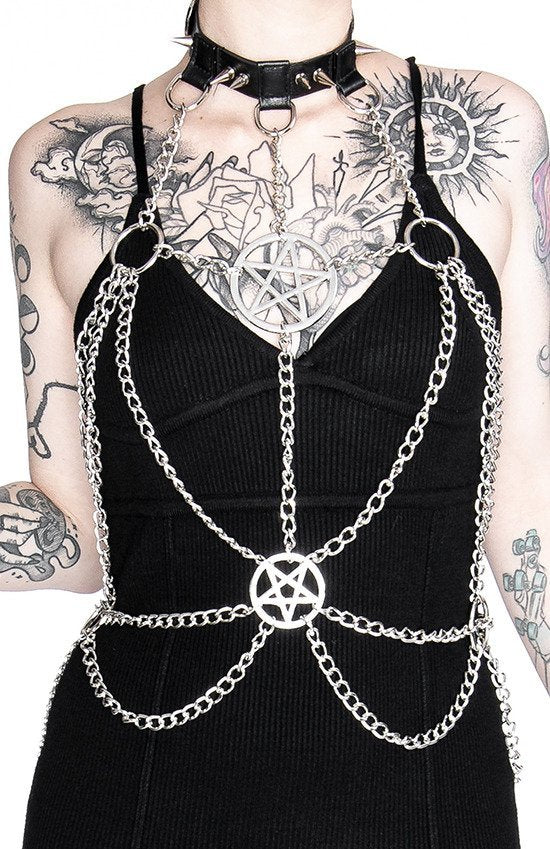 RESTYLE HARNESS CHAIN AND PENTACLE