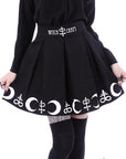 Gonna corta plissettata nera con stampa alchemica, luna, simboli "SYMBOL SKIRT"